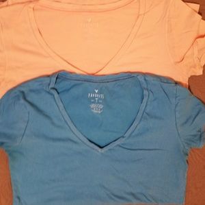 AE Favorite T lot of 2